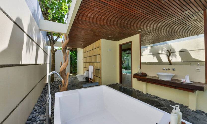 Avery Le Nixsun Villas By Waringin Hospitality