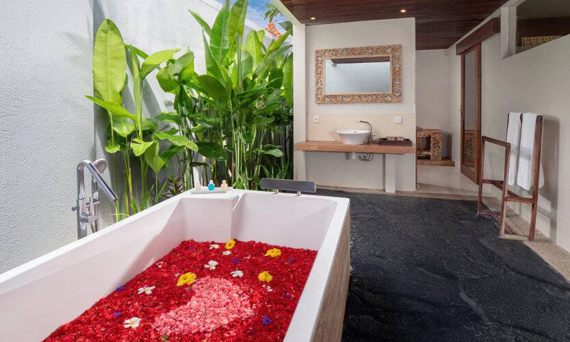 Avery Le Nixsun Villas By Waringin Hospitality