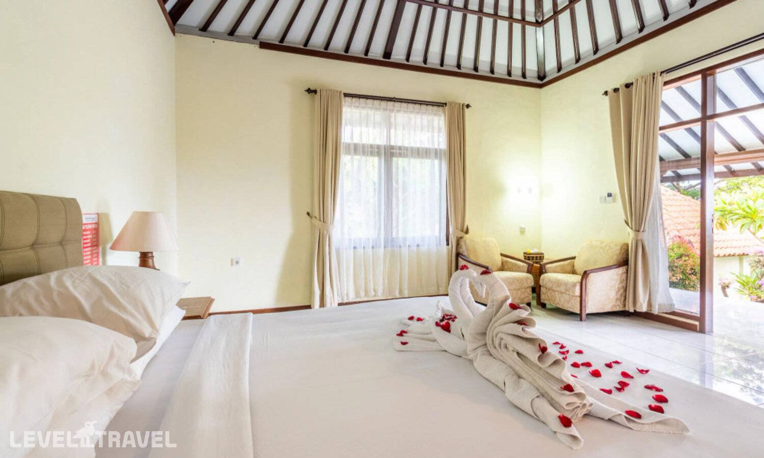 фотографии отеля Taman Surgawi Resort & Spa в Индонезия(Амлапура) - фото №11