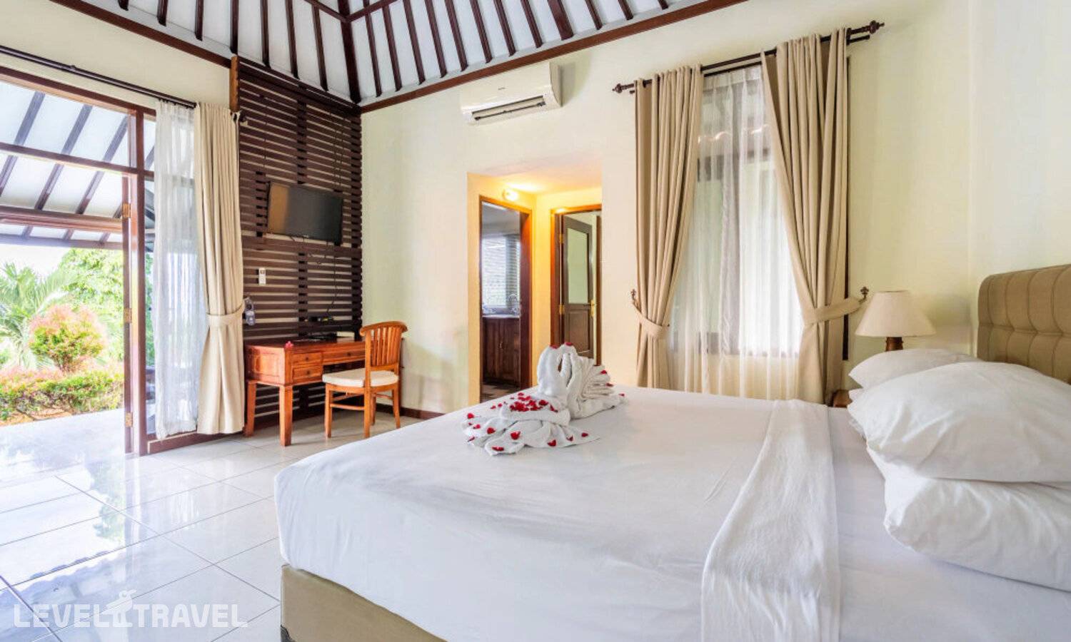 фотографии отеля Taman Surgawi Resort & Spa в Индонезия(Амлапура) - фото №2