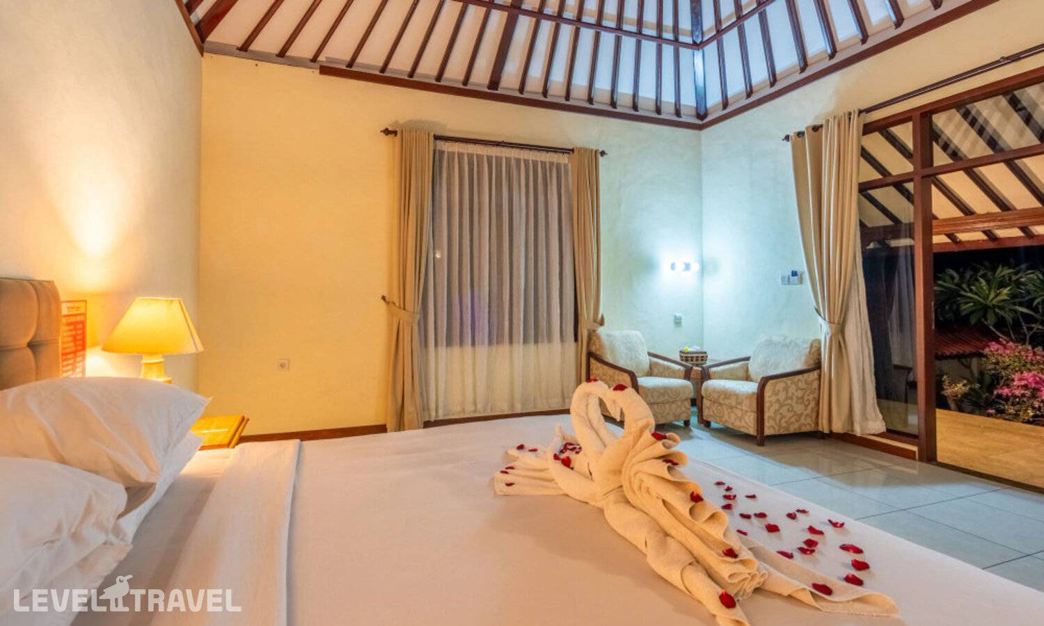 фотографии отеля Taman Surgawi Resort & Spa в Индонезия(Амлапура) - фото №10