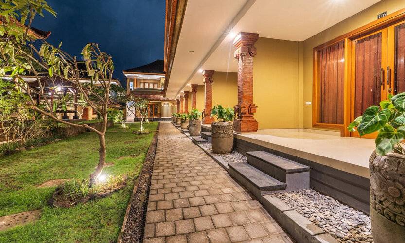 Suka Beach Inn