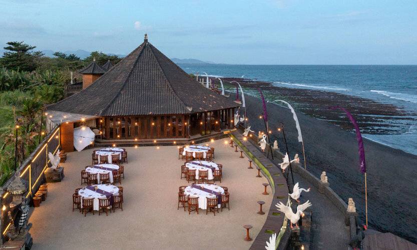 Desa Pramana Swan