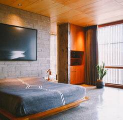 $item['hotel']['name']