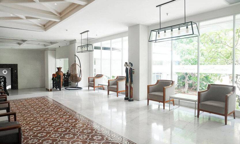 Maxonehotels.Com At Glodok