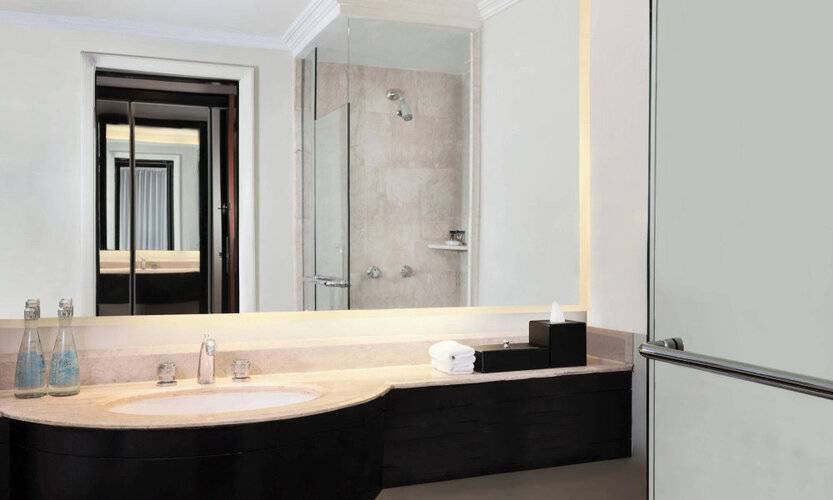 Sheraton Surabaya Hotel & Towers