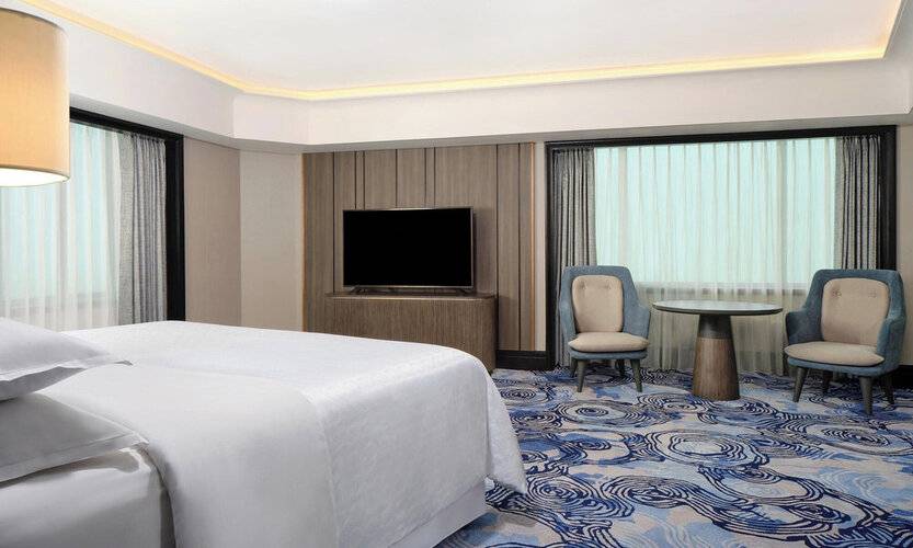 Sheraton Surabaya Hotel & Towers