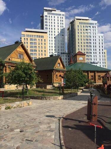 F.Living (Ф.Ливинг)