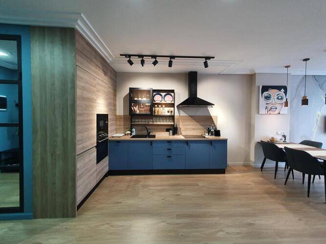 F.Living (Ф.Ливинг)