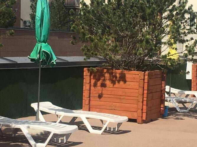 F.Living (Ф.Ливинг)