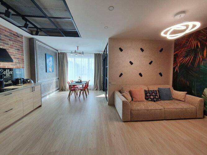 F.Living (Ф.Ливинг)