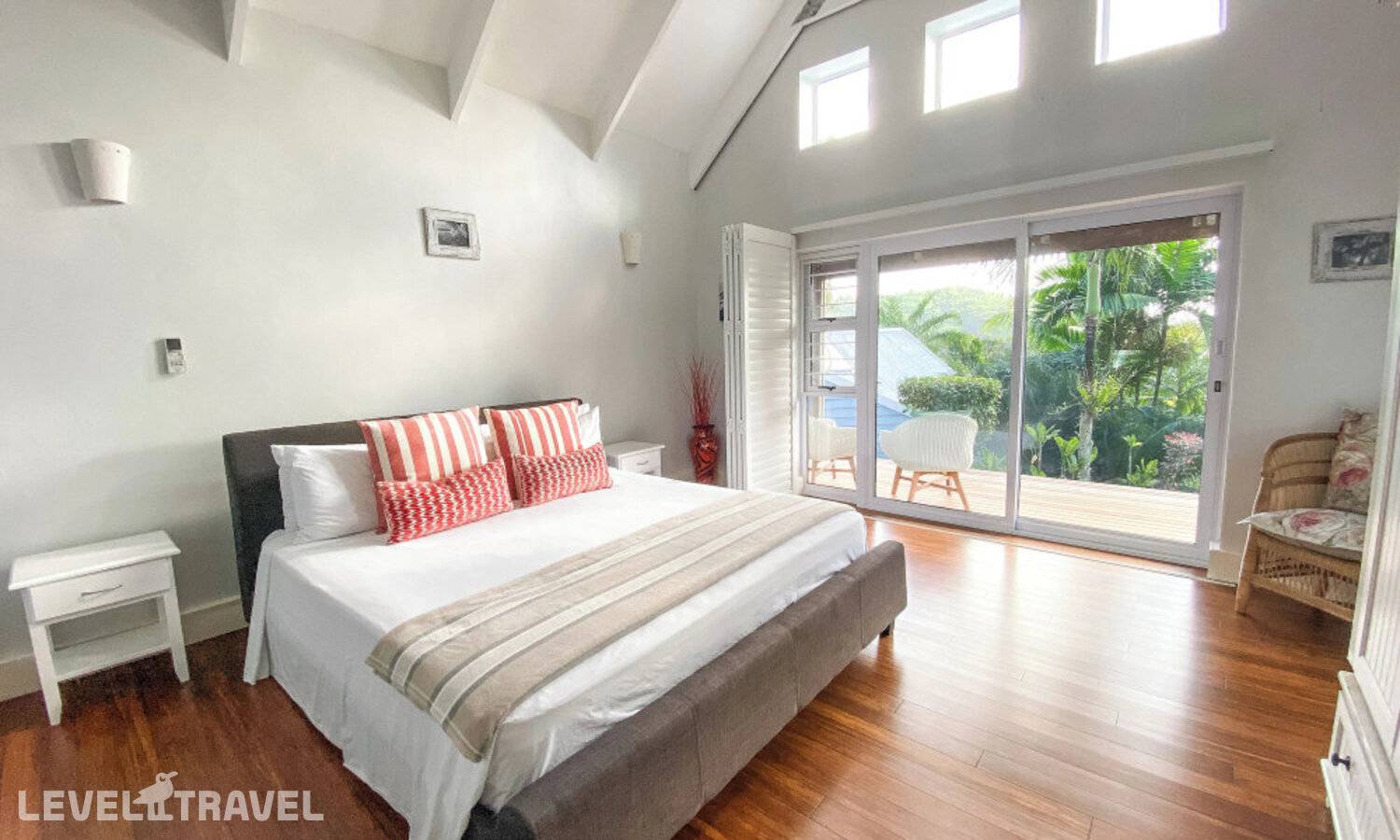 фотографии отеля Red Coconut Self-Catering в Сейшелы(о. Маэ) - фото №14