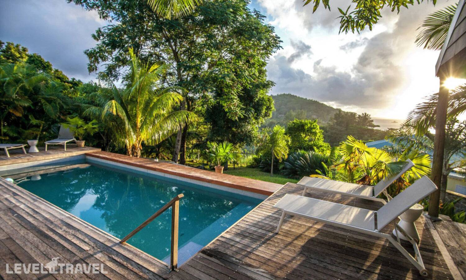 фотографии отеля Red Coconut Self-Catering в Сейшелы(о. Маэ) - фото №32