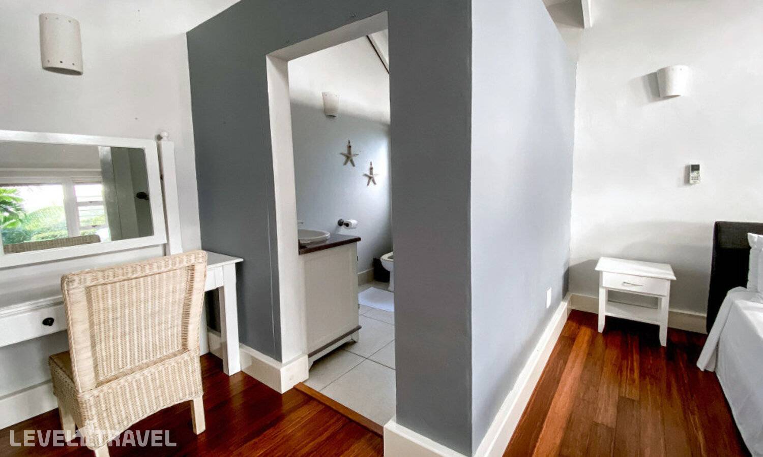 фотографии отеля Red Coconut Self-Catering в Сейшелы(о. Маэ) - фото №2