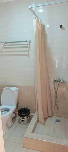 Амбассадор House
