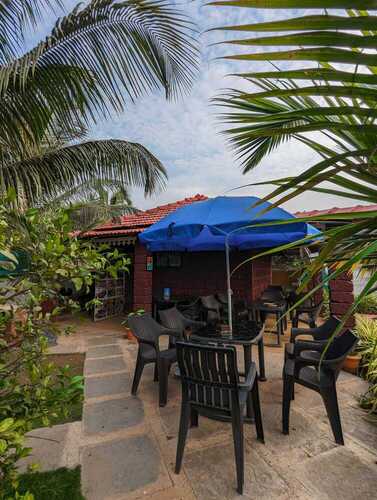 White Tree Resort