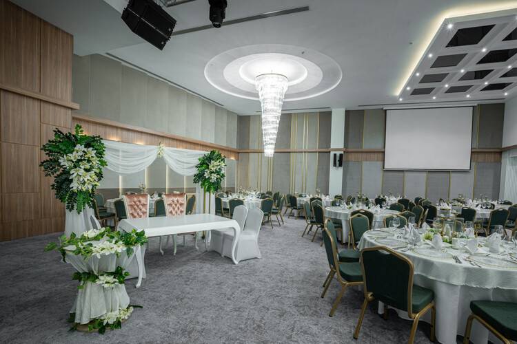 Renex Hotel