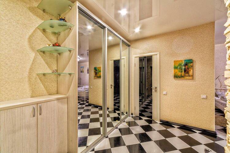 Utrip (Ютрип) На Улице Чернышевского 16