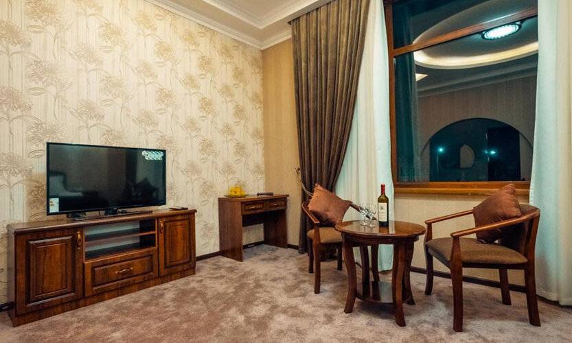 Meros Boutique Hotel