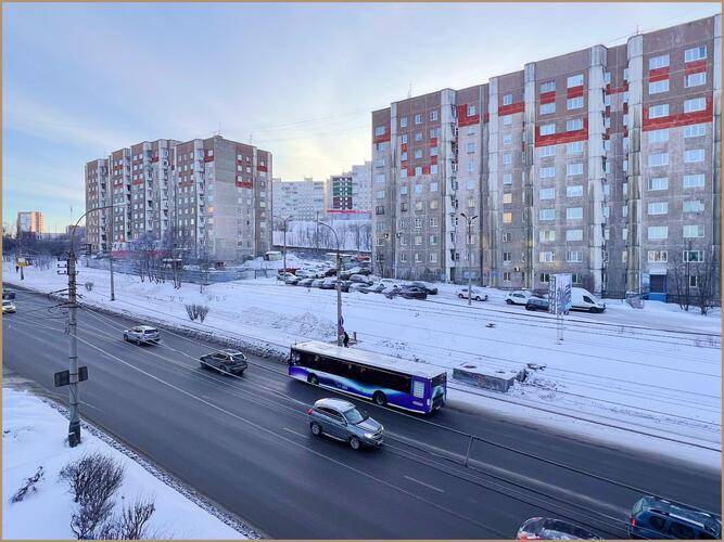 Апартаменты На Проспекте Кольский 6