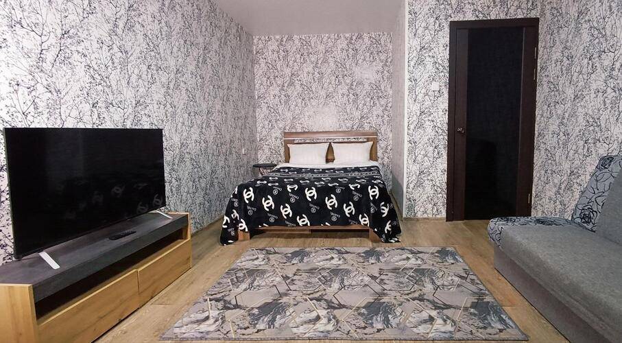 Уютный Север На Улице Русанова