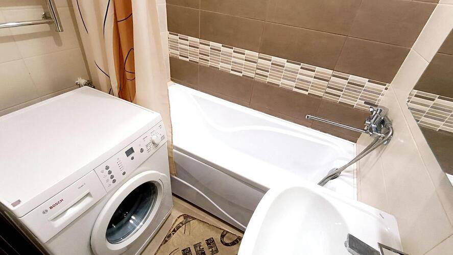 Уютный Север На Улице Русанова