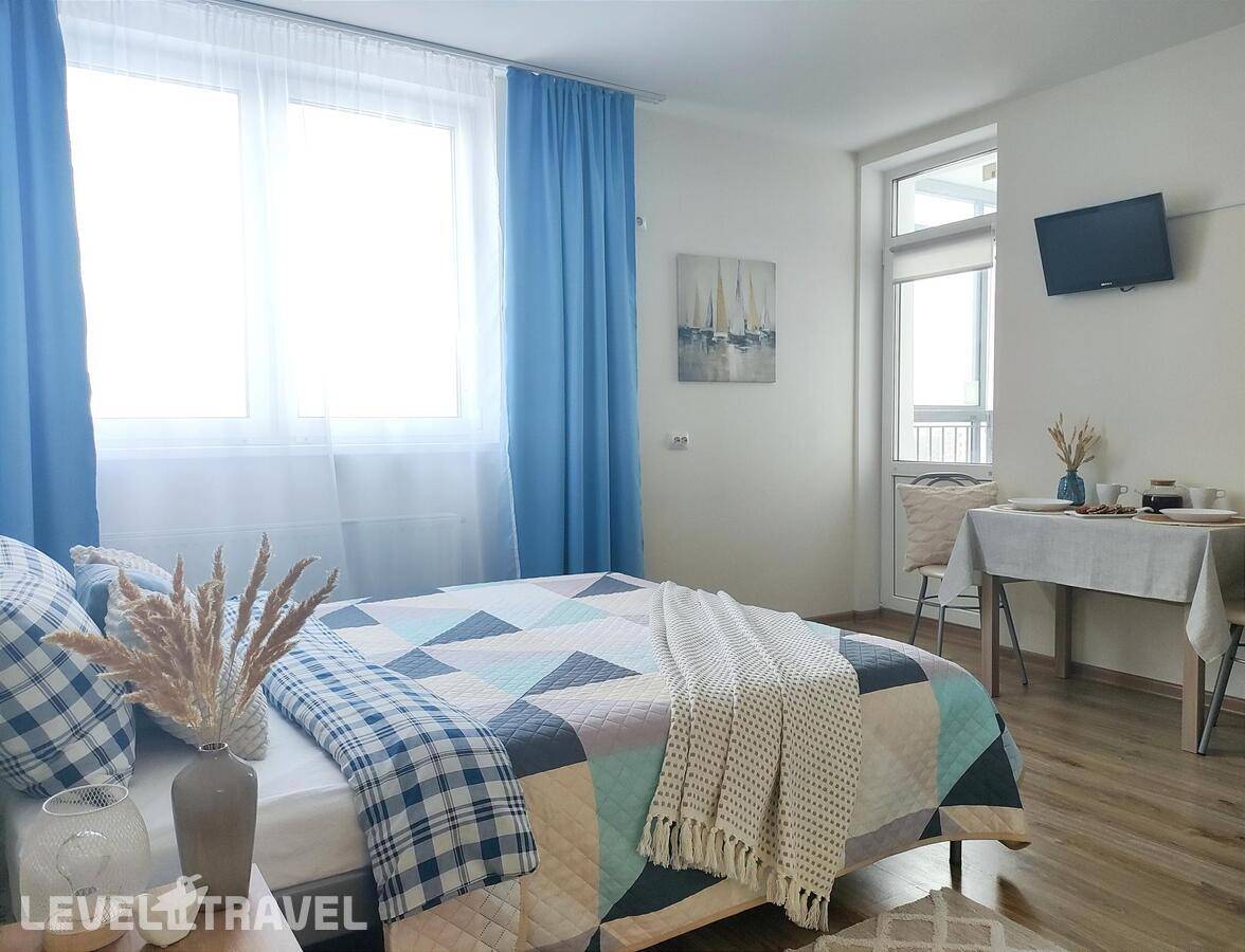 фотографии отеля Бтв Апартс На Улице Рощинская в Россия(Екатеринбург) - фото №2