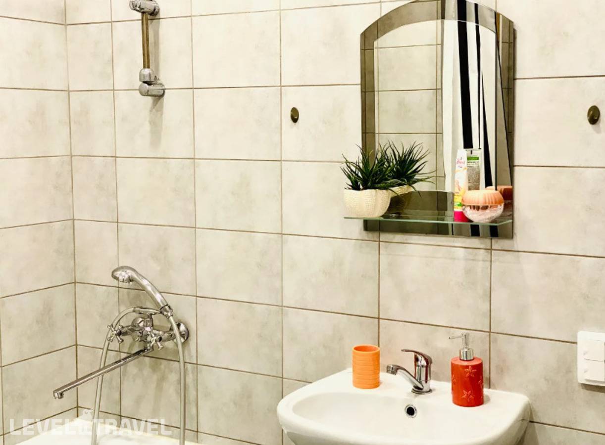 фотографии отеля Апартаменты На Улице Азина 22/2 в Россия(Екатеринбург) - фото №14