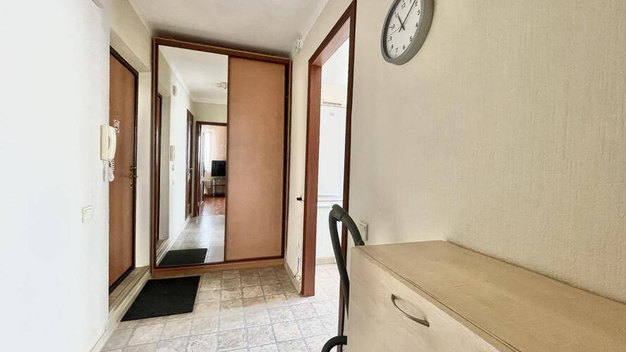 Dubai Aparts (Дубай Апартс) На Улице Малышева