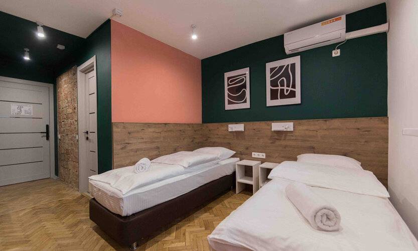 Urban Rooms
