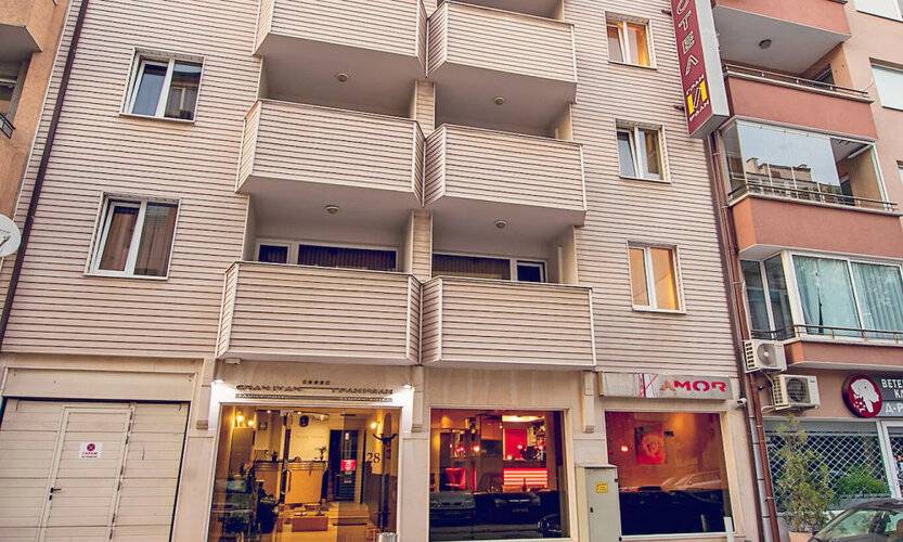 Family Hotel Gran Ivan 3★, Варна