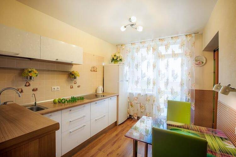 Green House Apartments (Грин Хаус Апартментс)