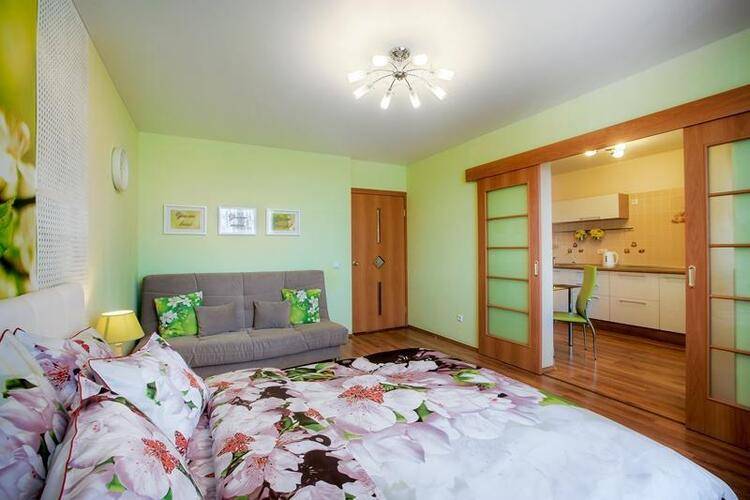 Green House Apartments (Грин Хаус Апартментс)