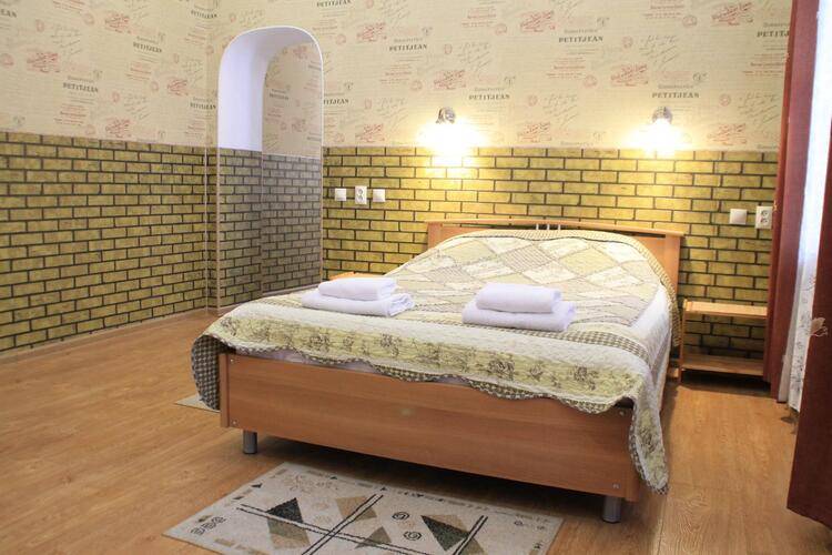 Апартаменты На Улице Мира 4