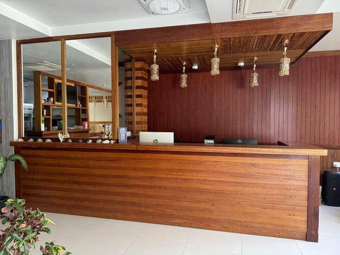 Aimi Beach Hotel