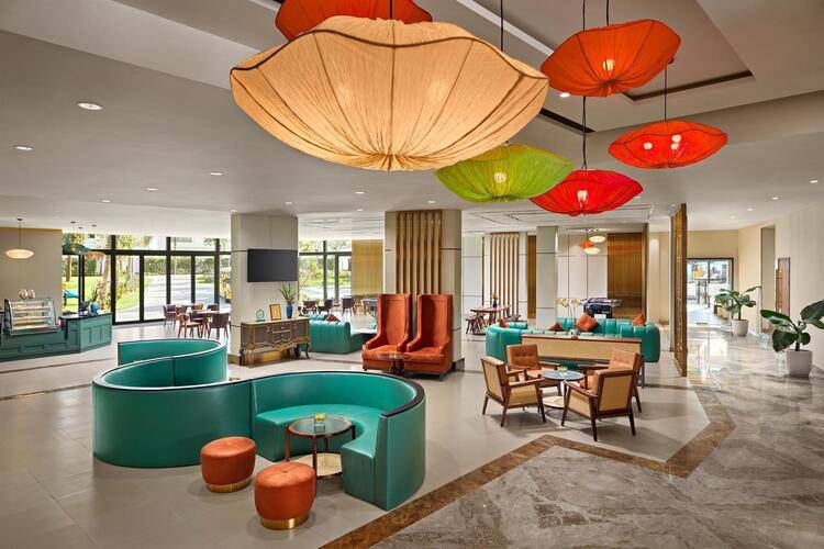 Wyndham Hoi An Royal Beachfront Resort & Villas