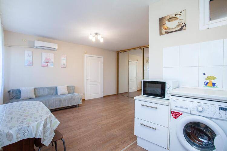 Sunrise Flat (Санрайз Флэт) На Улице Уборевича