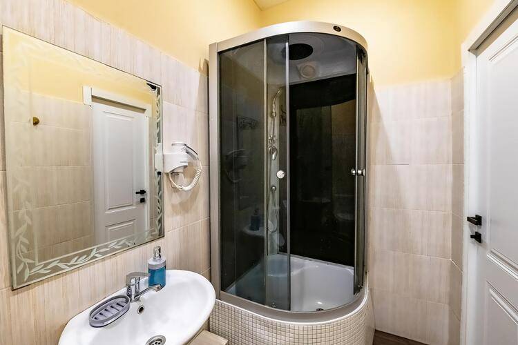 Sunrise Flat (Санрайз Флэт) На Улице Фокина