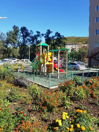 На Улице Русская 51в