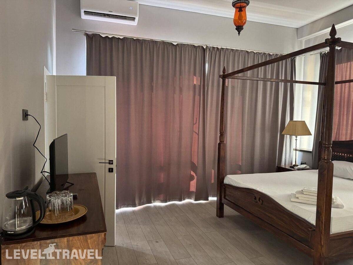 фотографии отеля Oldenburg в Абхазия(Гагра) - фото №12