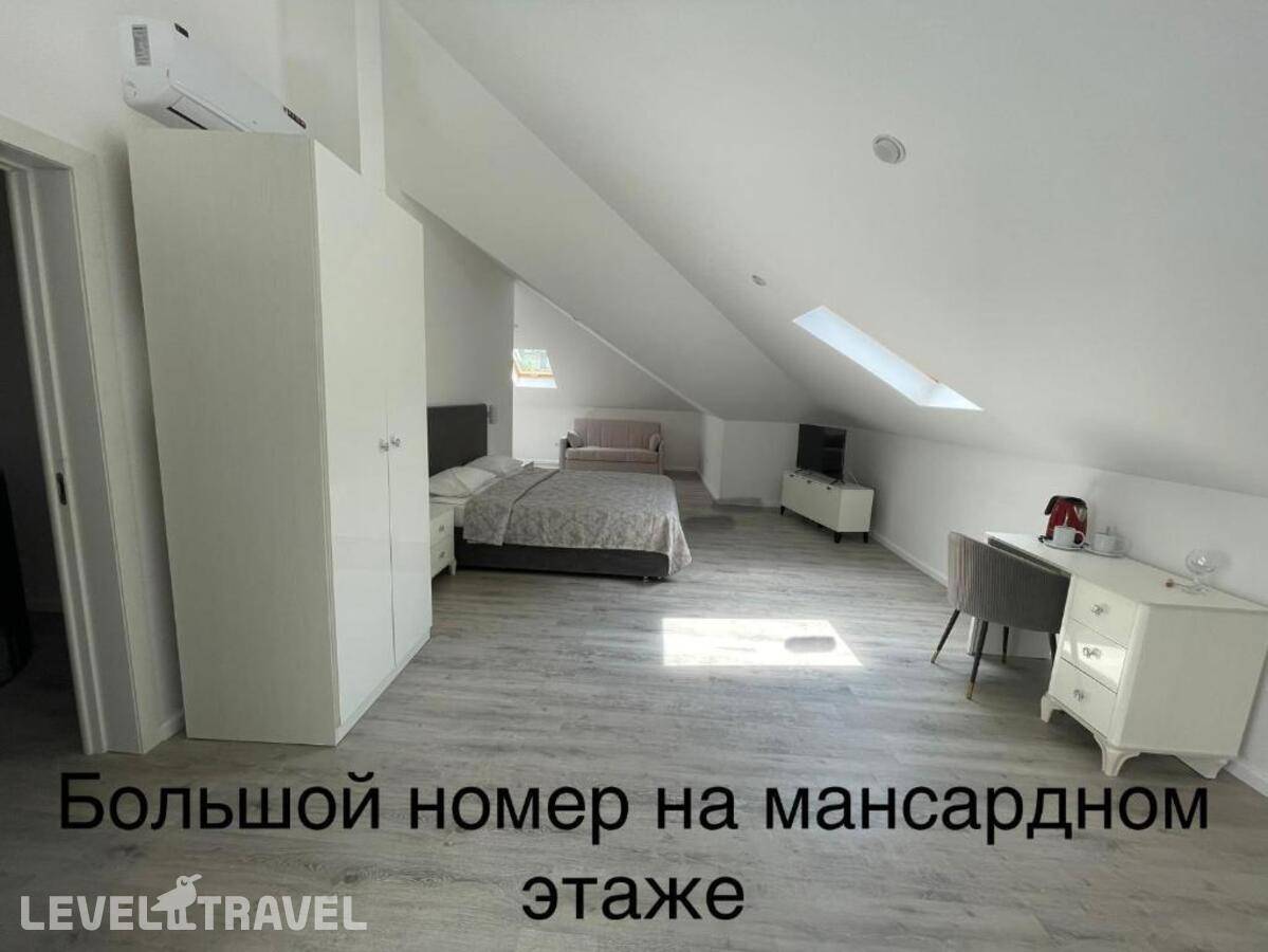 Изображение отеля 8