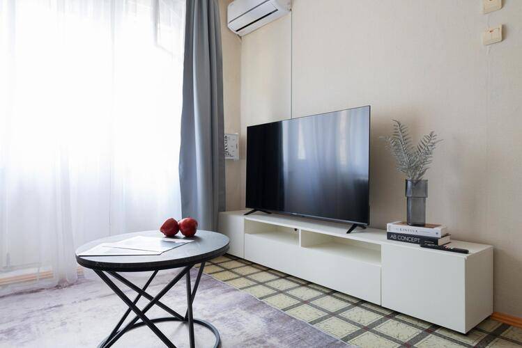 Домашняя На Фабричная 17