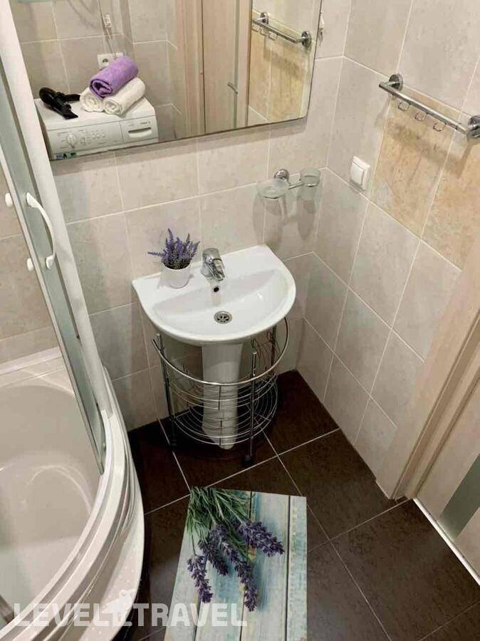 фотографии отеля Апартаменты На Улице 50 Лет Влксм 13 в Россия(Тюмень) - фото №13