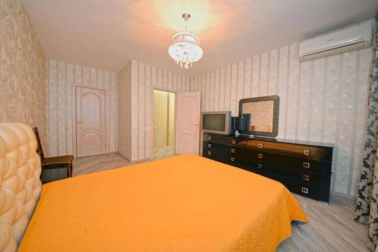 Волга-Град На Улице Пугачёвская