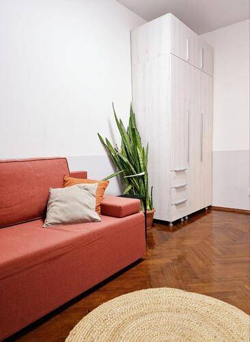 Best Guest House (Бэст Гест Хаус) На Проспекте Имени Ленина 6