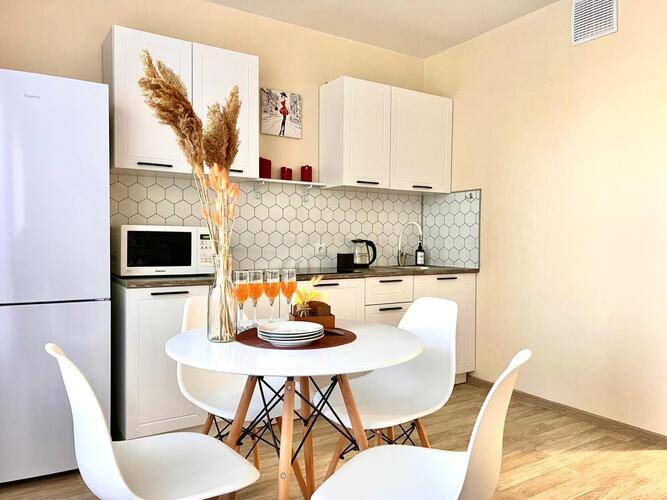 Harmonia Apartments (Гармония Апартментс) На Улице Глазкова 14б