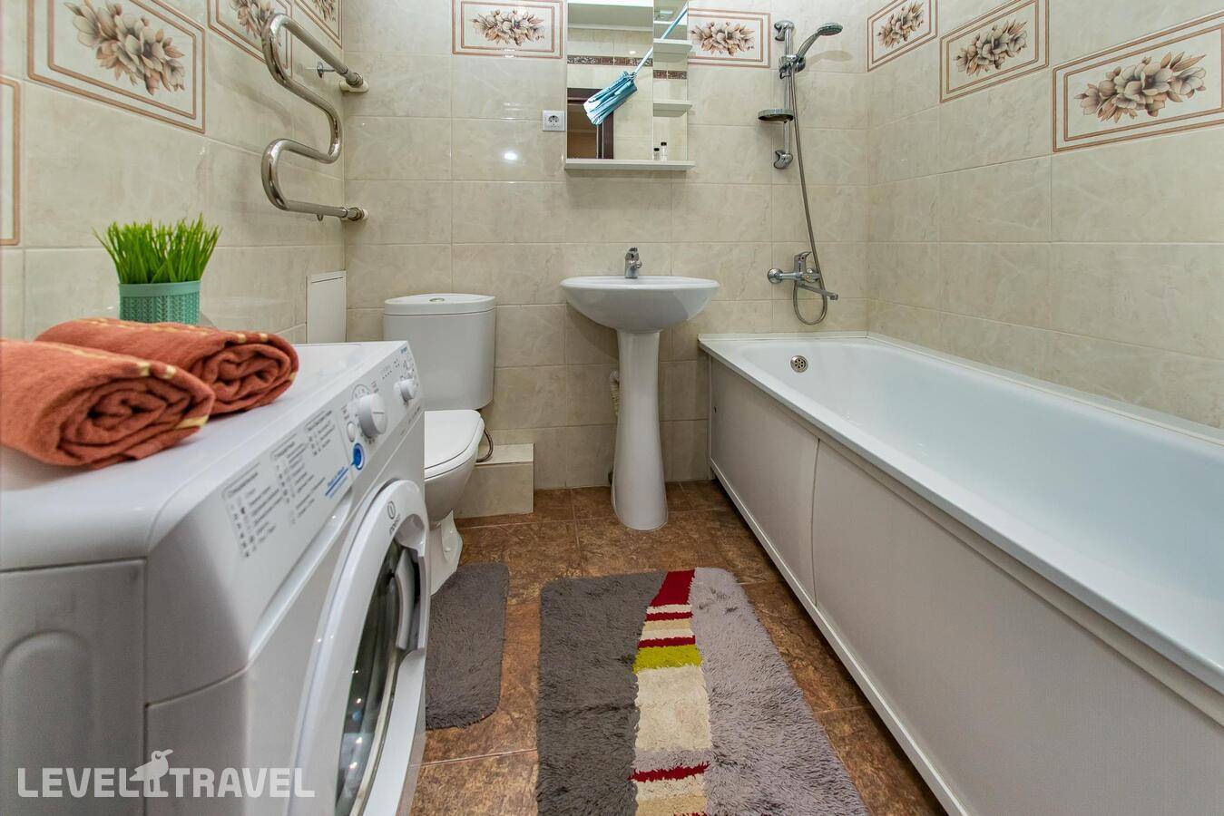 фотографии отеля Likehome (Лайкхоум) На Улице Салмышская 43а в Россия(Оренбург) - фото №7