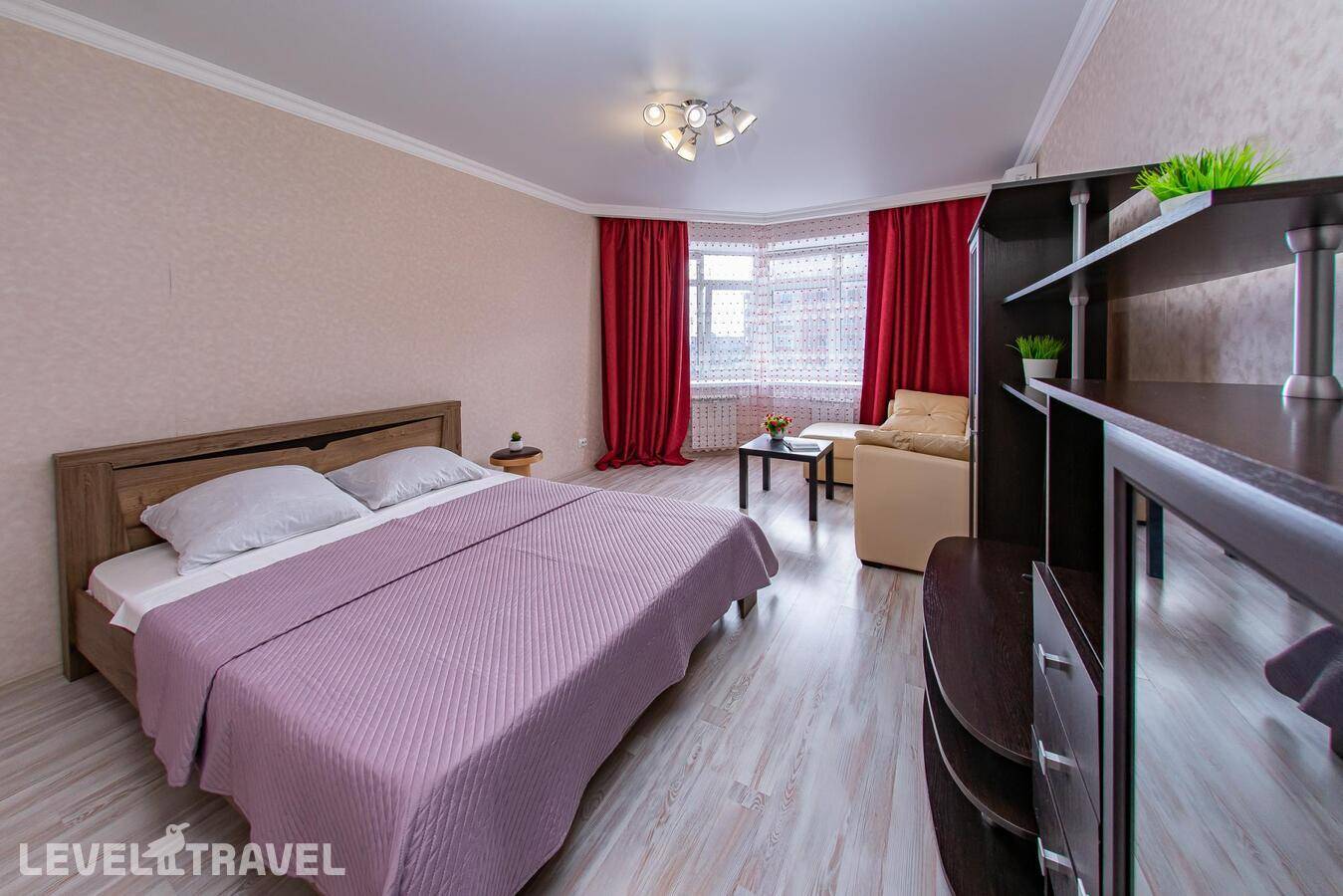 фотографии отеля Likehome (Лайкхоум) На Улице Салмышская 43а в Россия(Оренбург) - фото №1