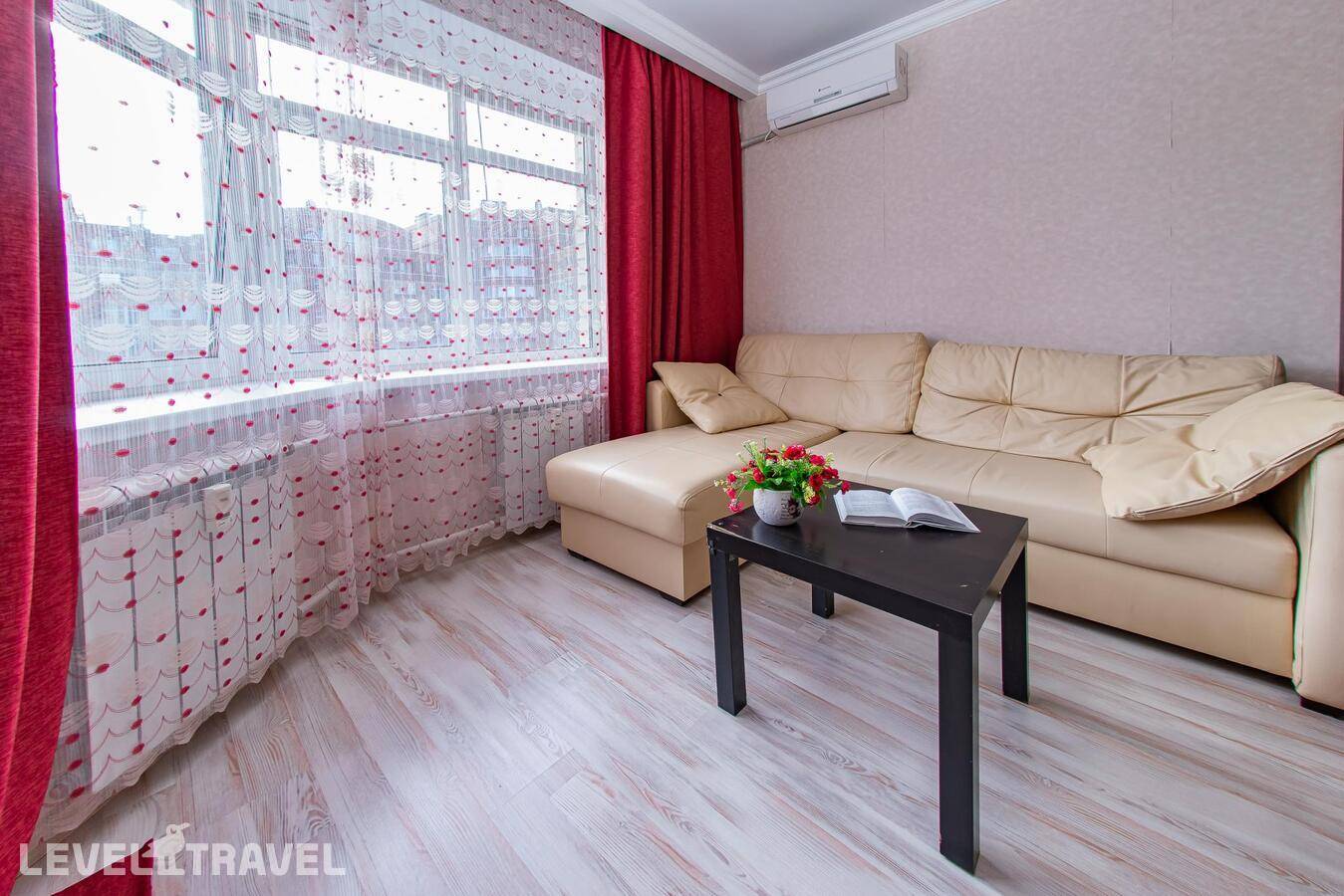 фотографии отеля Likehome (Лайкхоум) На Улице Салмышская 43а в Россия(Оренбург) - фото №4