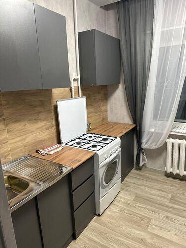 Nadym House (Надым Хаус) На Набережной Оруджева 50